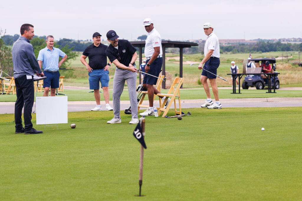 Finalist for putting contest - Jimmy Smith - Frisco Bowl